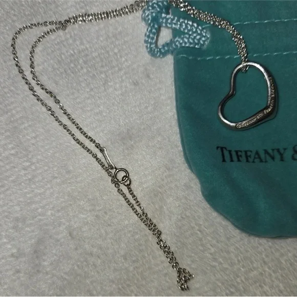 Tiffany & Co. Elsa Peretti Large Floating Heart Sterling Silver EUC - Picture 4 of 7